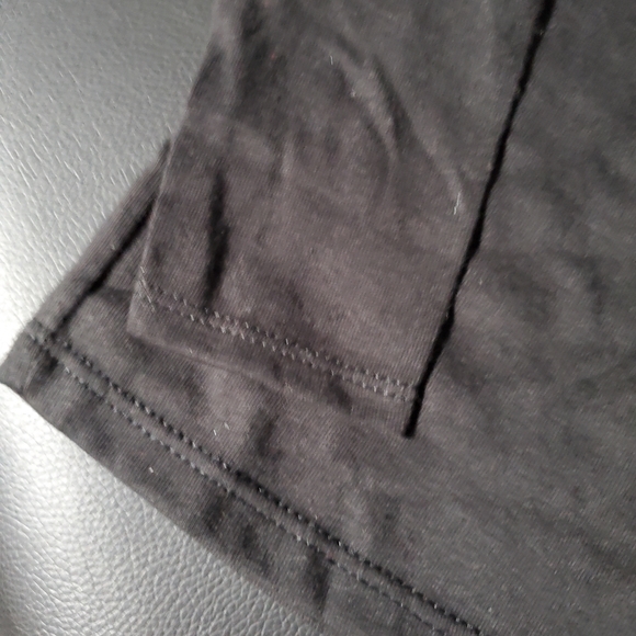 Boys Toddler Teeshirts Set of 2 - Picture 3 of 11